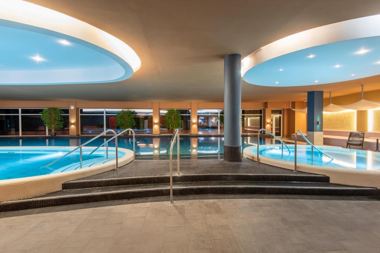 Hunguest Szeged - Ex Forras Hotel Exterior photo